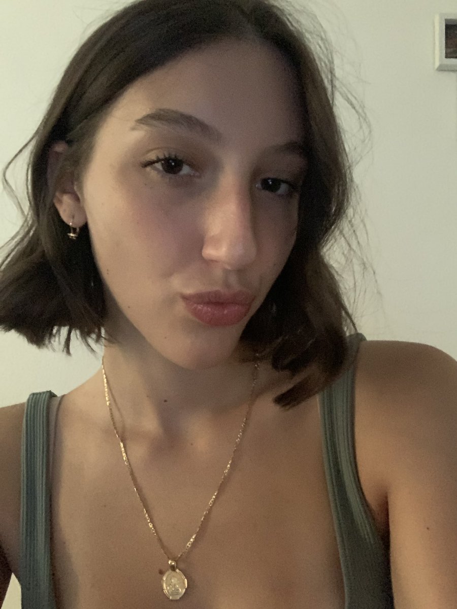 Io appena cambio capitolo della mia vita💇🏻‍♀️
