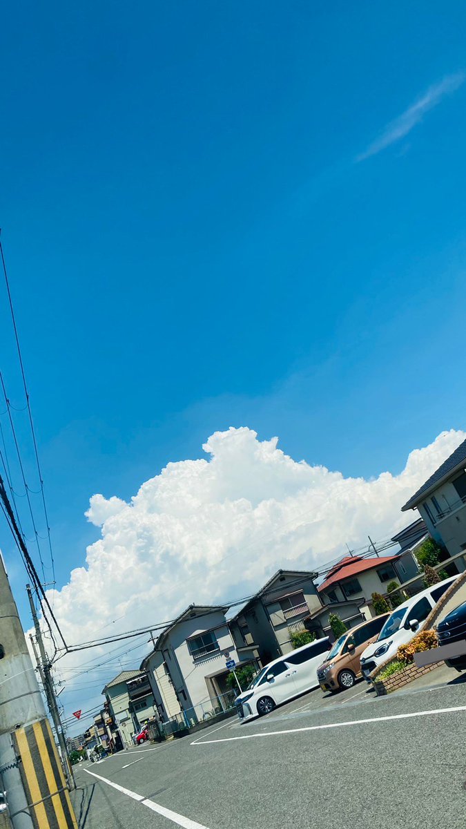 erui_LE's tweet photo. 夏にやる事

温泉行く
夏祭り行く
プール行く
筋トレする

ーーーー未修ーーーー

キャンプする
花火する
海行く
川行く
サバゲー行く

やる事多い！！！ https://t.co/LPUEtpCI26