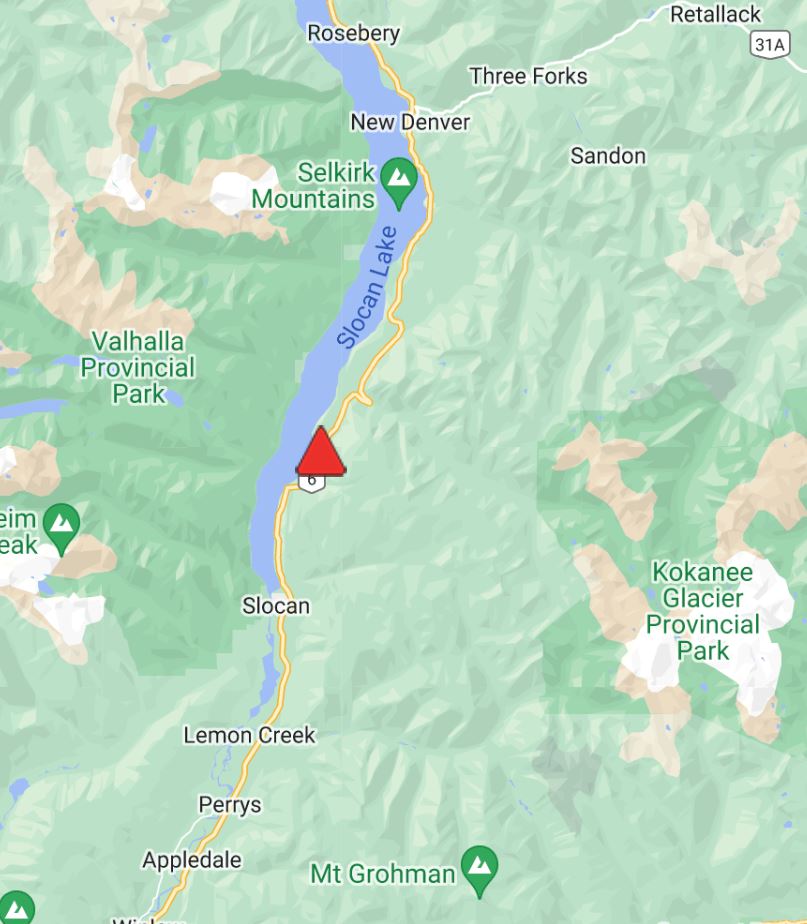 DriveBC's tweet photo. ⛔️UPDATE - #BCHwy6 Road closed between Harris Rd and Popou Rd for 38.7 km (1 km south of #NewDenver to 11 km south of #Slocan) due to wildfire activity. Detours have been set up via: #BCHwy31A, #BCHwy31 and #BCHwy3A. #BCWildfires 
ℹ️ https://t.co/IRT6PGPlf9 https://t.co/d9ULak5XQt