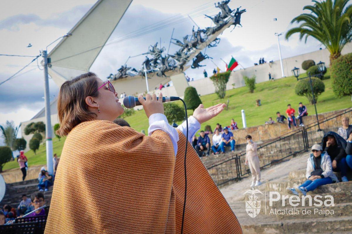 ¡Festival de la Cultura y el Patrimonio! 🎭🩰🎼🎨

Habitantes del Pantano de Vargas y visitantes, disfrutaron de una tarde llena de arte y cultura, deleitándose con las presentaciones de:
