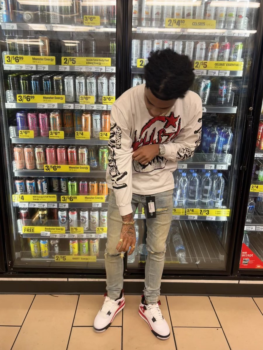 ycn_eli's tweet photo. Trim or ? https://t.co/caOJ93UvfD