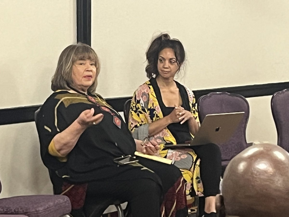 SandraShannon_'s tweet photo. Chair of Performance at USC School of Dramatic Arts and acclaimed actress Michele Shay and her students speaking to a packed room at the Black Theatre Network Conference about their experiences directing and acting in August Wilson’s Gem of the Ocean. https://t.co/fo59EwshTI