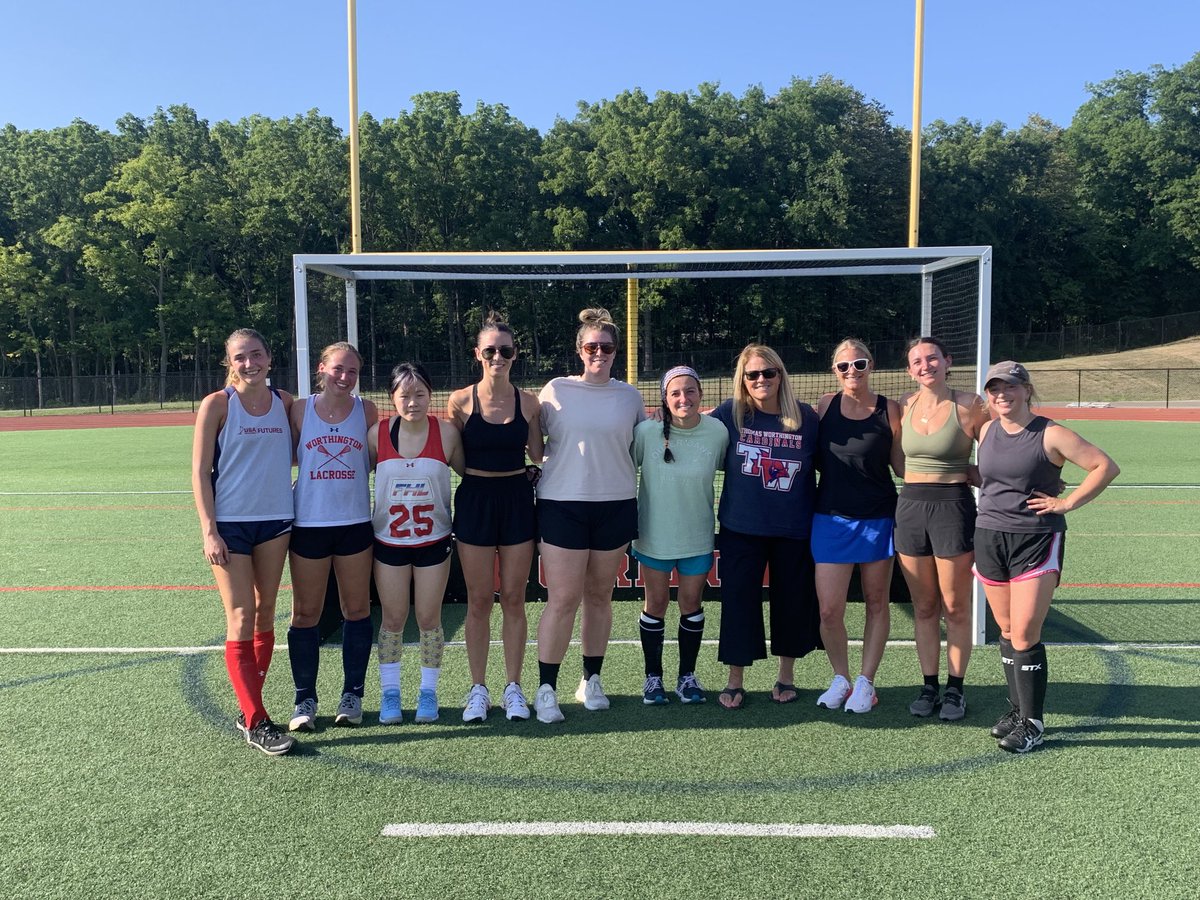 CoachSimo10's tweet photo. It’s a GREAT DAY to be a Cardinal! #AlumniGame2024 #OnceACardinalAlwaysACardinal #WeAreTW❤️💙#ItsWorthIt https://t.co/cyG1VlS0aM