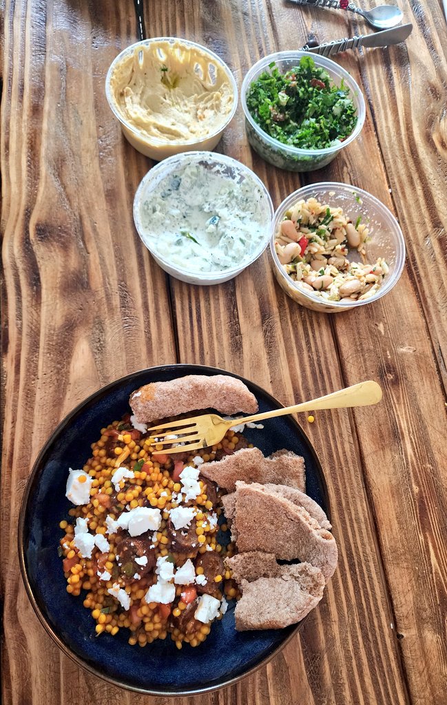 BeerMeatSweats's tweet photo. Fresh Lamb Sausages grilled and served over Tomato Couscous w/ a dip fix and pita bread from @NeomondeDeli 🥰🎉 https://t.co/8kxcb0W16O