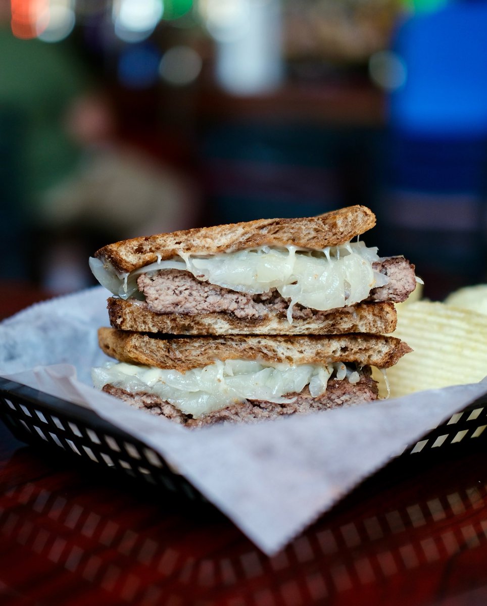 On Special: Toons Patty Melt! 🔥

Open daily at 11am. Delivery &amp; pickup available. Call ahead for pickup: (773) 935-1919. View menu &amp; more at chicagotoons.com

#chicagobars #wrigleyville #southportcorridor #lakeviewchicago