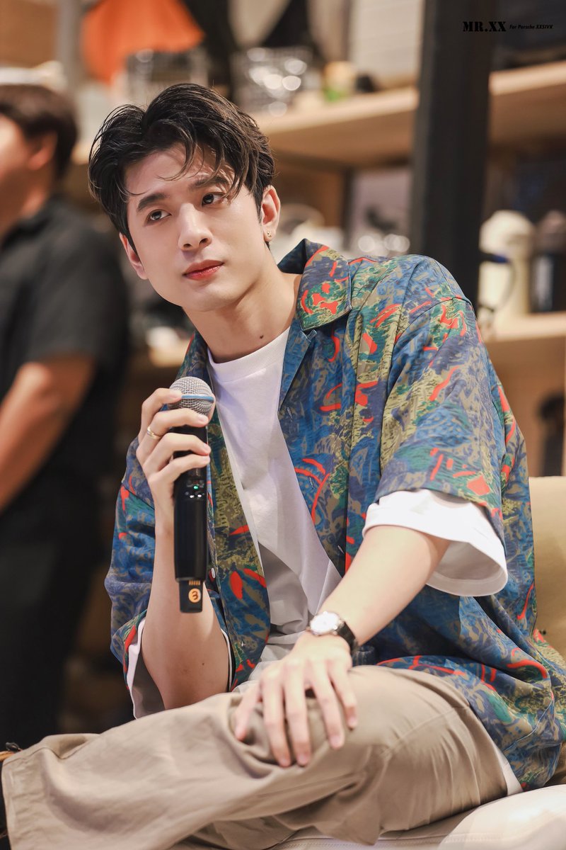 Mr_doublexx's tweet photo. คนอะไร นั่งได้เท่เกิน 😎

PorscheMabelz Friends of Nikoand 

#NikoandxPorscheMabelz 
#friendsofnikoand
#XXSIVK
#PorscheSivakorn https://t.co/fM0xYB2tdK