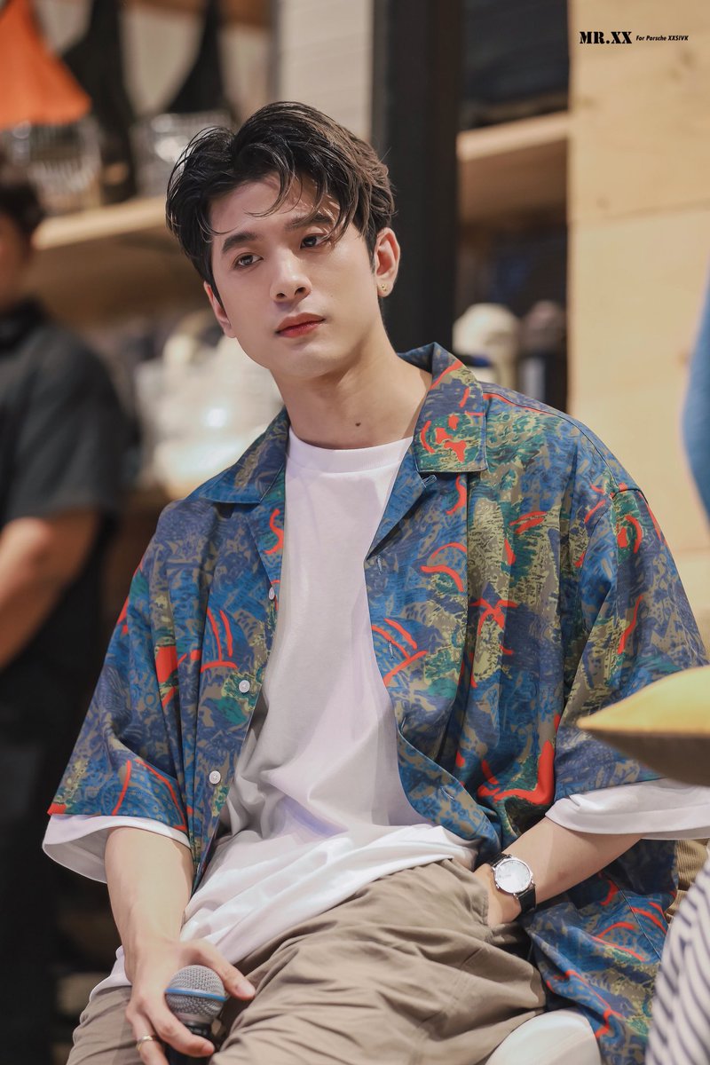 Mr_doublexx's tweet photo. คนอะไร นั่งได้เท่เกิน 😎

PorscheMabelz Friends of Nikoand 

#NikoandxPorscheMabelz 
#friendsofnikoand
#XXSIVK
#PorscheSivakorn https://t.co/fM0xYB2tdK