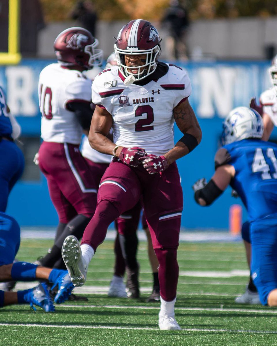 GoatStatus7's tweet photo. Blessed to Be offered by SIU 🙇🏿‍♂️ #tNs💜 @coachWarnerRB @2_adjames @JuCoFootballACE @JUCOFFrenzy @CoachRPittman @PaigeAnders https://t.co/tfGEbyFKLh