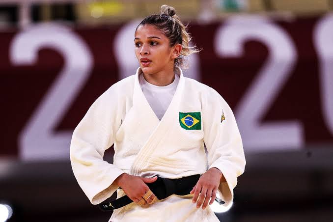 OlympicEsporte's tweet photo. O BRASIL JA TEM 3 MEDALHAS NA OLIMPÍADA #Paris2024 

PRATA - WILLIAM LIMA 
BRONZE - LARISSA PIMENTA 
BRONZE - RAYSSA LEAL 

O BRASIL TA ON NA OLIMPÍADA 

OLIMPÍADAS #JogosOlímpicos 
#OlympicGames https://t.co/lxERWgWHG4