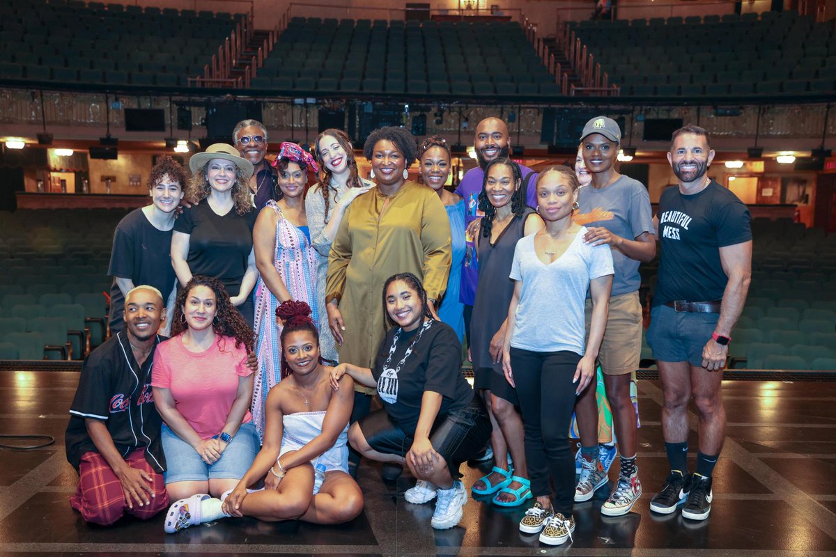 staceyabrams's tweet image. I had the privilege of seeing @HellsKitchenBwy and meeting the talented cast &amp;amp; crew who brought @aliciakeys’ story to life. As a grad of a performing arts high school, I know how vital they are to telling our stories + building community. Please, support the arts where you live.
