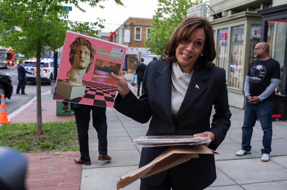 Vaporwave News Network tweet media