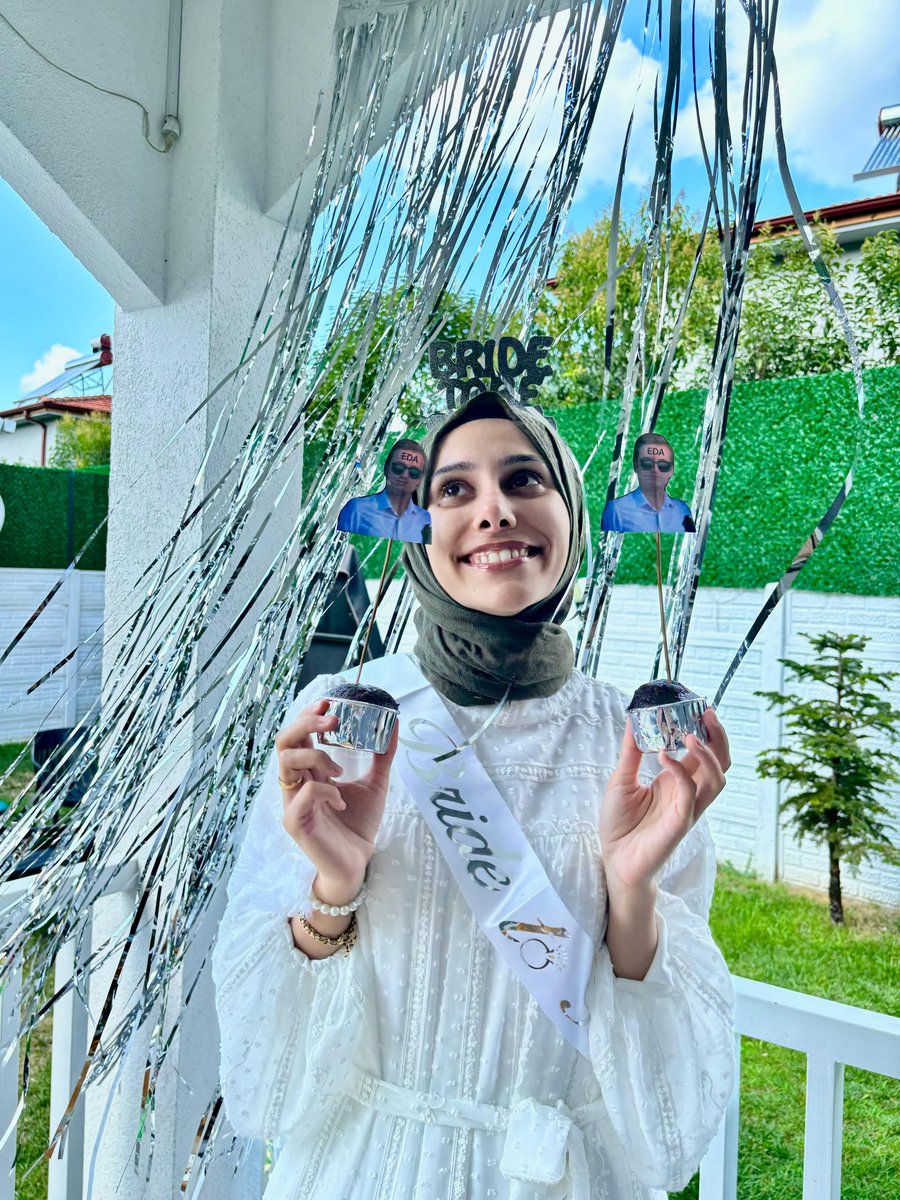 edanzky's tweet photo. Bazı vedalar yaşandı💫 https://t.co/q2oA86jsoo