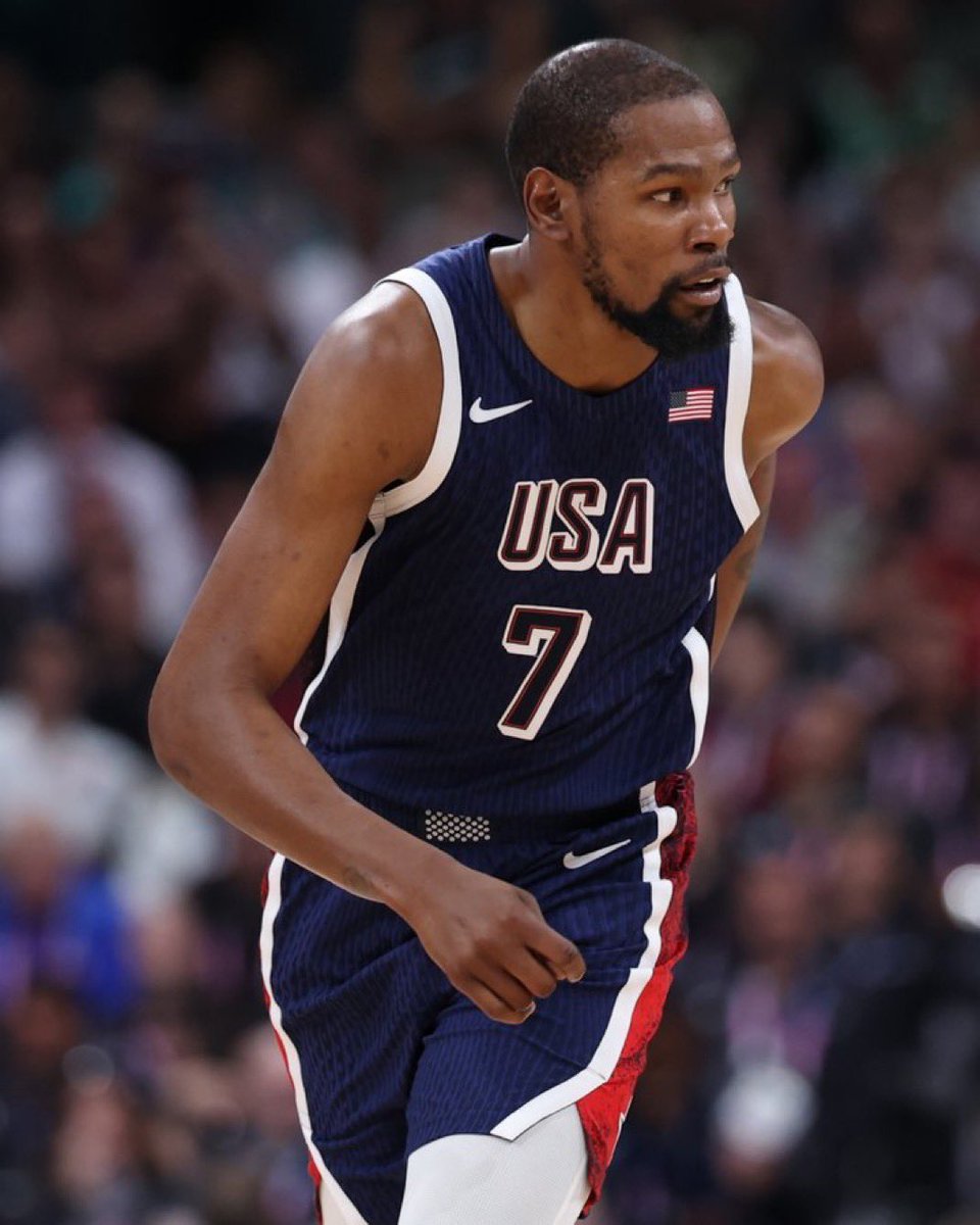 KD is one of the best hoopers EVER. Put some respect on his name. This man <a href="/KDTrey5/">Kevin Durant</a> came off the bench and dropped 21 points on 8-8 from the field and 5 for 5 from 3 point range in the 1st half. STOP PLAYING WITH HIM.