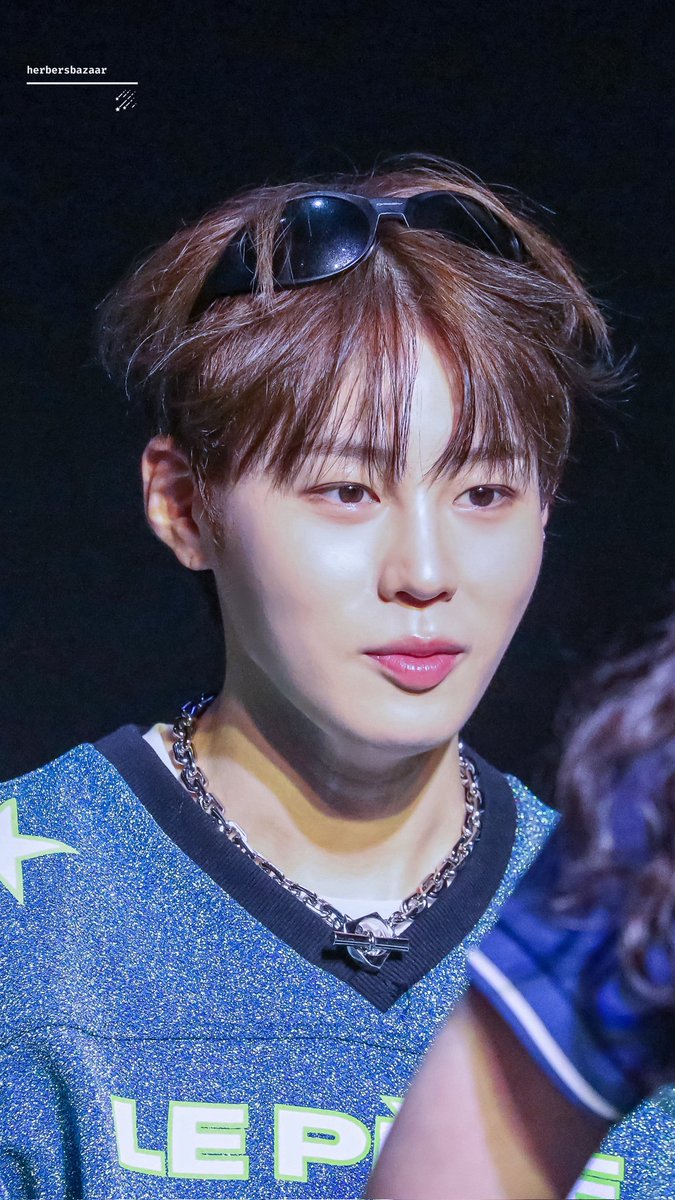 240727 하성운 비트로드 팬사인회
보정 허접에게 많은 것을 기대하지 말라
#hasungwoon