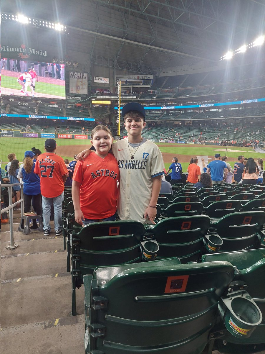LauraGTrevino's tweet photo. About last night, mayhem at Minute Maid! Happy early 12th birthday, Alan! Saturday started with baseball, as he watched Dodgers players board the bus to the field (Jason Heyward pictured) &amp; ended seeing Astros comeback to win with Alex Bregman's homerun! #blessed #WeloveBaseball https://t.co/8tzKO4K2J4