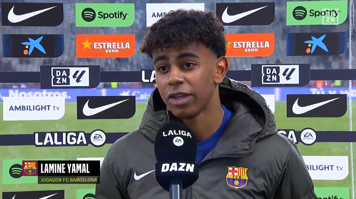 🗣️ Lamine Yamal en los micrófonos de DAZN

"No todas son iguales, unas son más putas que otras"

"Lo malo de las tetas es que vienen pegadas a una mentirosa"