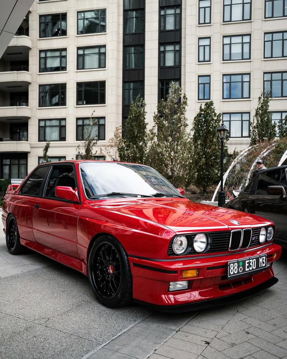 ExoticBMW's tweet photo. BMW E30 M3 🥀 https://t.co/8hPaIORwuy