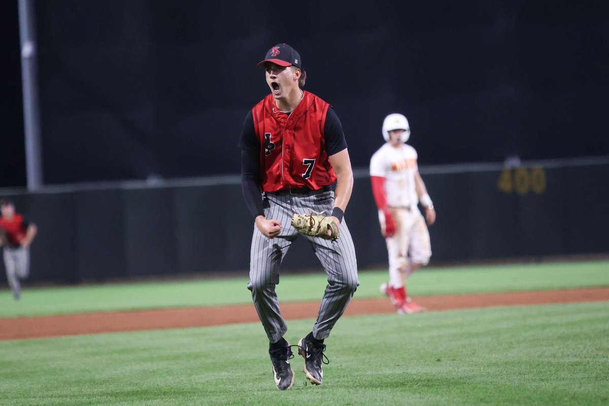 Hunter Cook tweet media