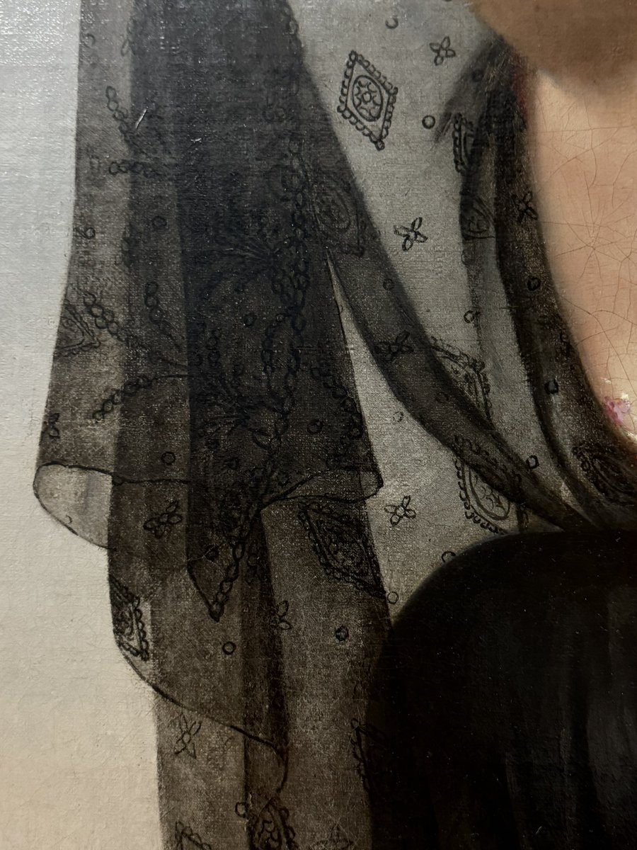 Autorretrato del artista atando su zapato - Niss Villers <a href="/MuseeLouvre/">Musée du Louvre</a> 
(Detalle) 🧵5/5

Las pinceladas de Marie-Denise Villers en su "Autorretrato" son suaves y delicadas, creando una textura que da vida a la piel y la tela con un realismo sutil. #ArteClásico #DetallesArtísticos