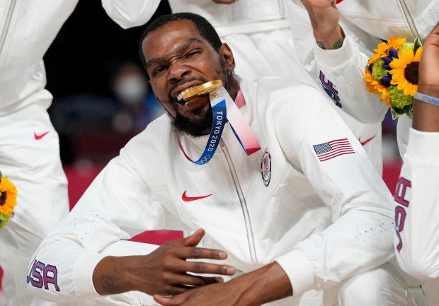 Zirksee🍽️ tweet media