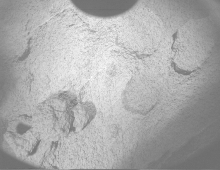 fredHeller1's tweet photo. Is this one like Cheyava Falls?
We are here at the bottom of the bright Angel exposed rock surface.
The arrowhead-shaped rock contains fascinating traits that may bear on the question of whether Mars was home to microscopic life in the distant past. #lifeonmars
#perseve https://t.co/xiSHvu8uYU