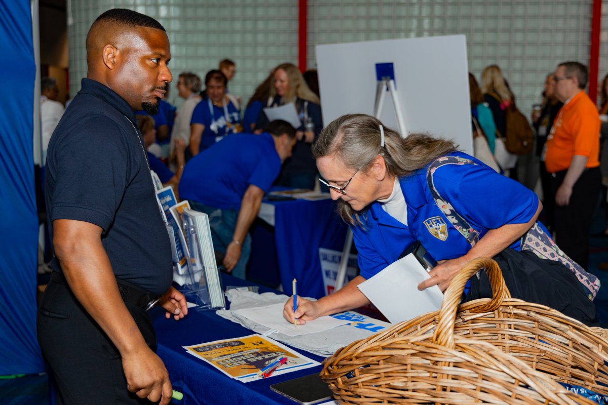 HFT_2415's tweet image. Thank you to all of our volunteers and delegates at the @AFTunion convention. We couldn't have done this without you! #RealSolutions #AFT #TexasAFT #HFT