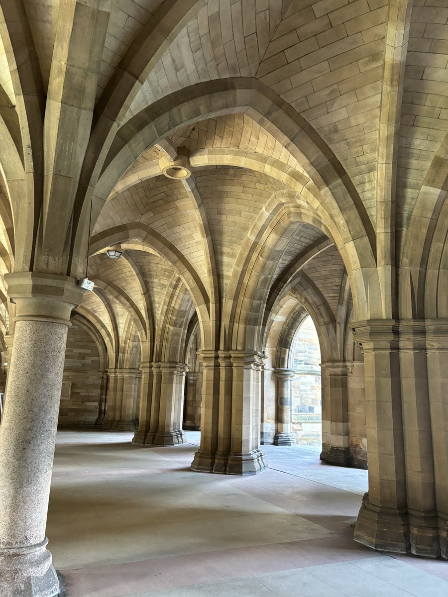 Library_Lesley tweet media