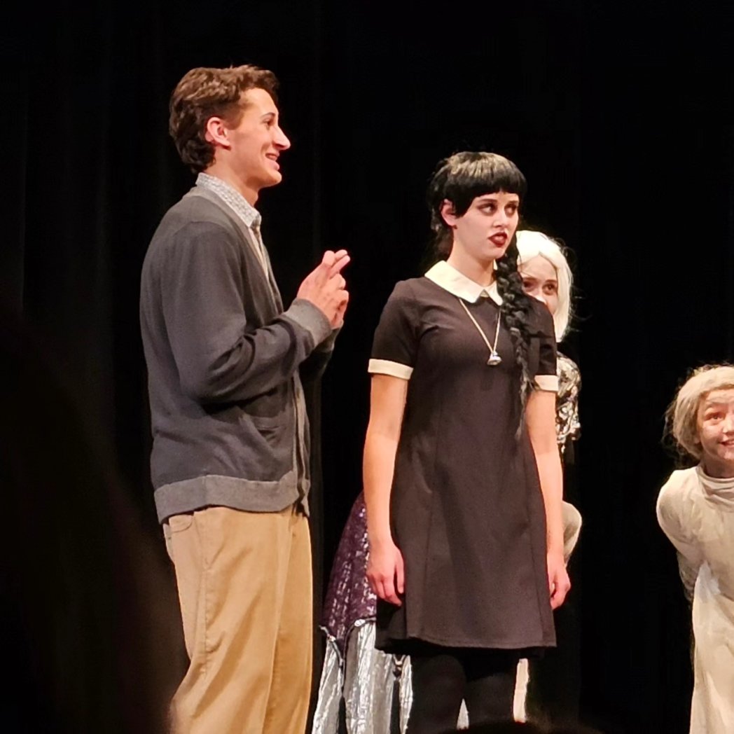 jodimasters's tweet image. Sabrina and I got to go see Ava (Radley's girlfriend) and her sisters in The Addams Family tonight at the Bellevue Little Theatre! They are sooo talented!! I was impressed by the entire production actually—which from casting to showtime was only two weeks! Ava was Wednesday 🖤