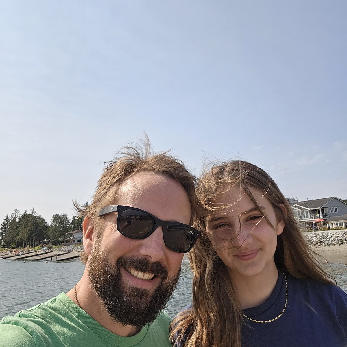 my message to my concert hosts from last night says it all:

LOVED last night. hated to rush off
you guys put on one helluva show for me.  great crowd. lovely setting. perfect. if u find my stinky old shoes, toss em  they were done two summers ago

and I had the best merch gal!