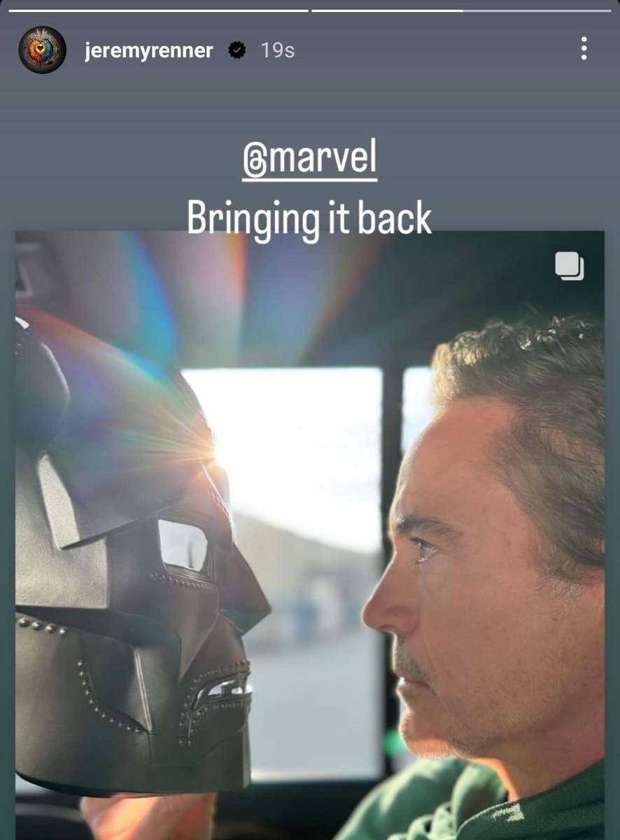 poetsbutdead's tweet photo. the marvel cast is interacting again i might go feral https://t.co/KCey1DOSht