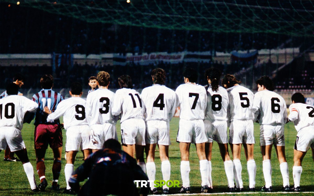 #NOSTALJİ | Hami Mandıralı'nın frikik hazırlığı ve Beşiktaş barajı. 📸
