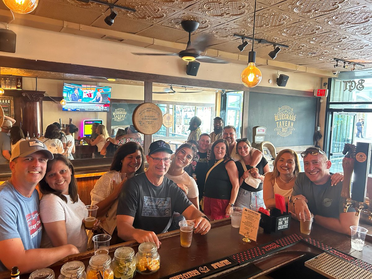 BigM0616's tweet photo. Kentucky didnโt disappoint โฆ from horse farms to distilleries to hanging in Lexington! Priceless memories with my family & friends! @AlexMasnica @Olivia_Masnica @JuliaMasnica #Kentucky #distilleries #Thorobreds #family #friends #memories https://t.co/rSBrwi1dIA