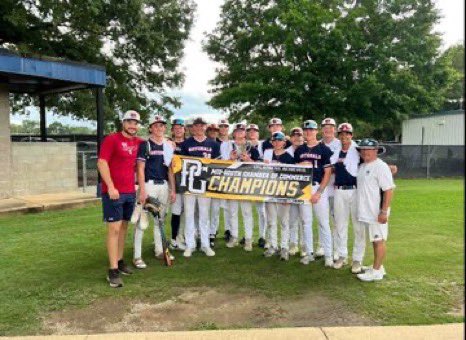 usnatsmidsouth's tweet photo. A great way to end the summer for our US Nats 16 Red as they win the @PerfectGameUSA event in Memphis this weekend! https://t.co/po5Anj9uhf