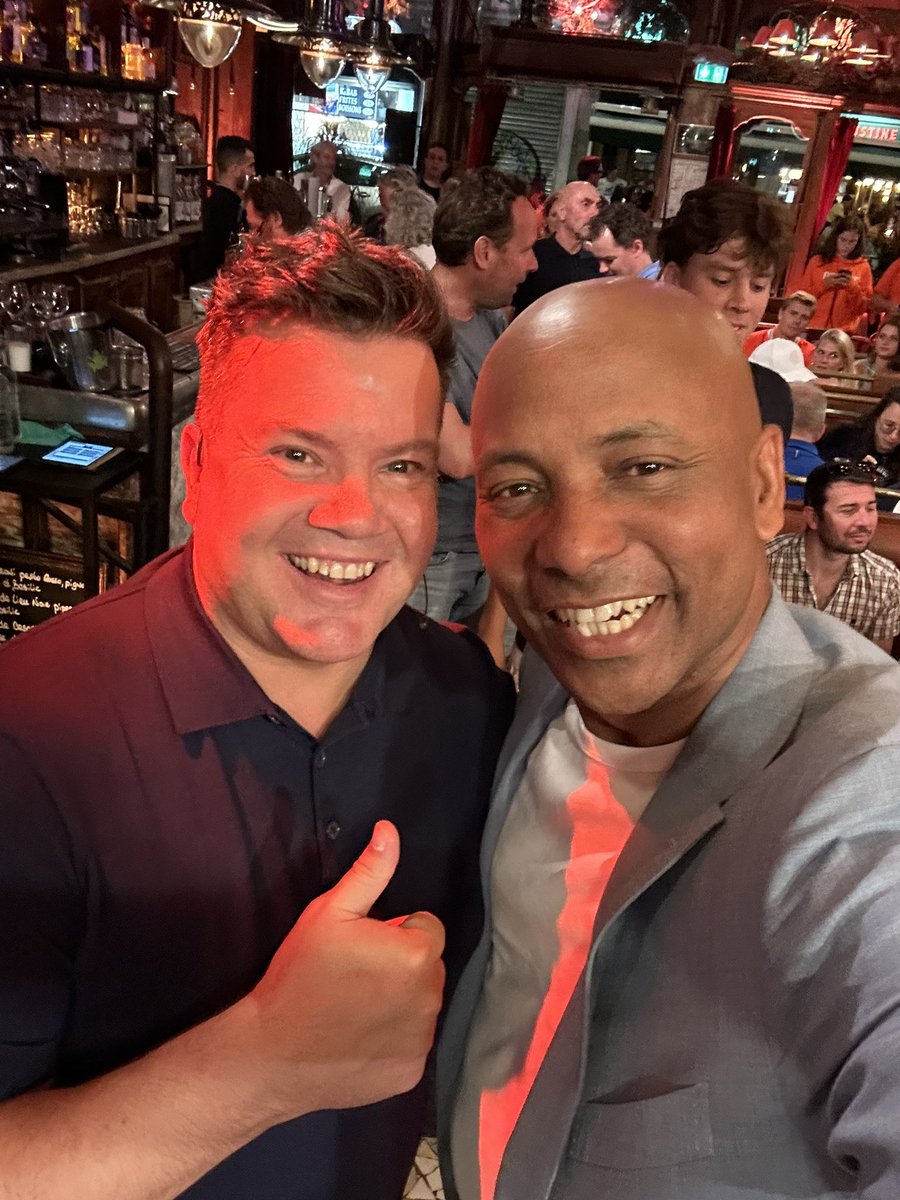 Bob van Oosterhout tweet media