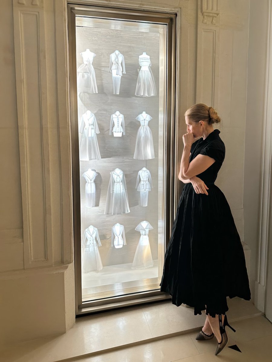 Celine Dion tweet media