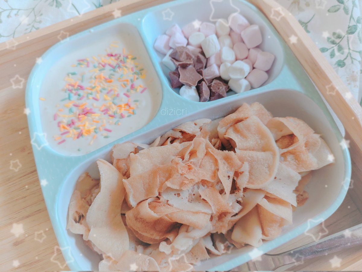 dizicri's tweet photo. Yesterday I was really good and baba made me pancakes spaghetti! 🥞🌈

I loved it so much, it was fun and really yummy! 🩷💛🩵🤍
#agere #ageretwt #littlespacesfw #ageregression #littlespace https://t.co/YRA2HdlYiZ