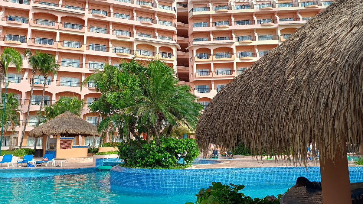 It seems El Cozumeleño Beach Resort is ready to receive our members this September 9-13, for the #ICUIL2024 Conference!

You still can join us. Register today on: ww.ctomx.org/ICUIL2024.html and learn about the most recent advances on ultra-intense lasers.