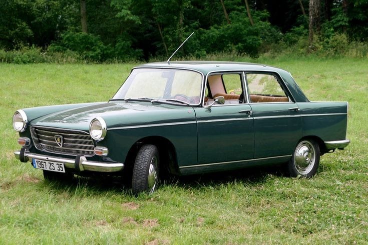 Mutai___'s tweet photo. New build who dis!!!!
Peugeot 404. About time we press pause on the Benz builds. The current state and what I aim at achieving. Its going to be  an interesting couple of months. Mutai Kipyegon remember the name!!! We will be theyaaaaa @alexmwanzo https://t.co/YJg4EwI66C