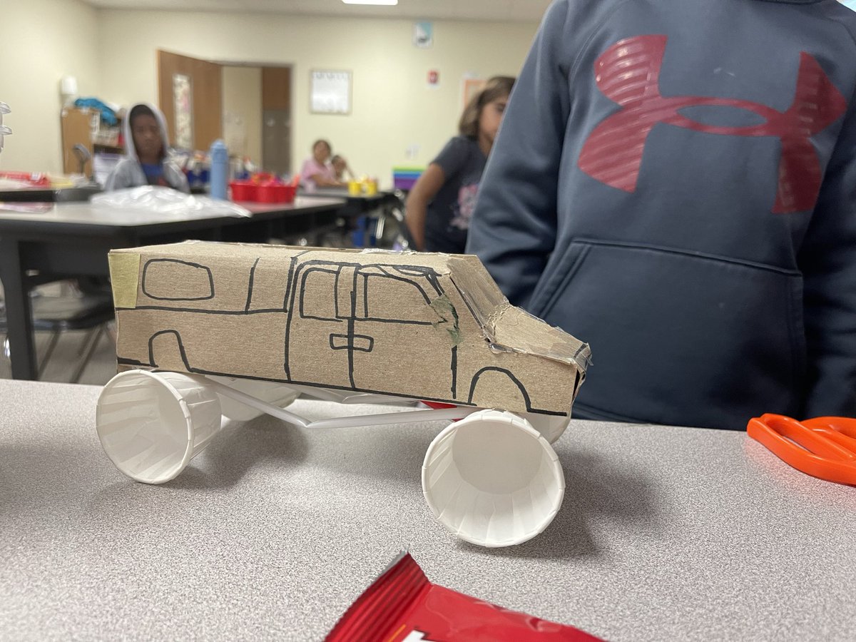 Amna Syed tweet media