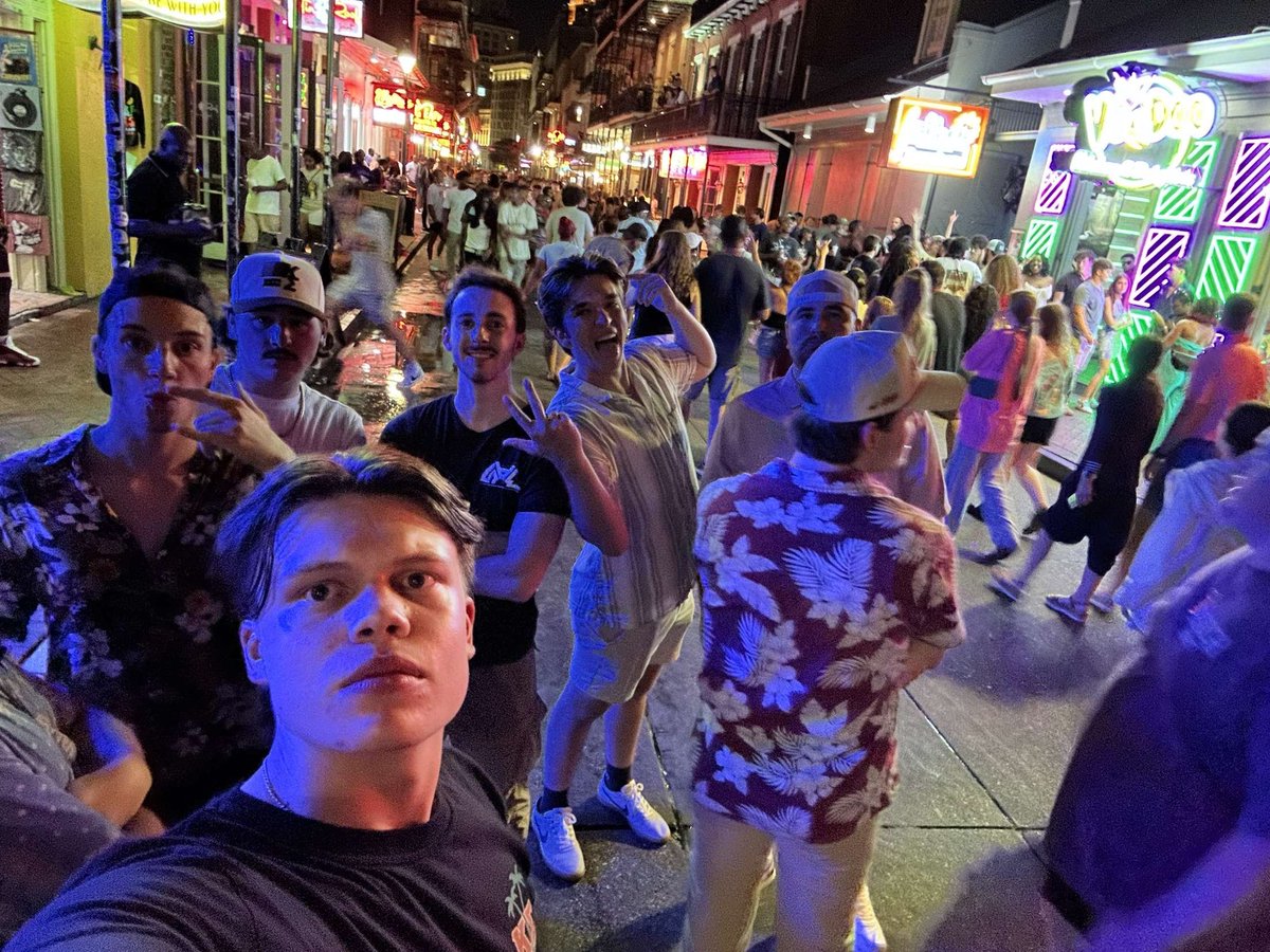 This past week we had 11 people go down to New Orleans to represent our chapter at the @kappasigmahq leadership conclave.