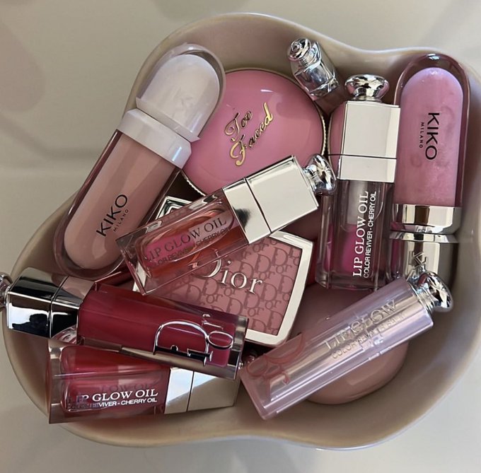 ❀ (@xoxoceles) on Twitter photo 