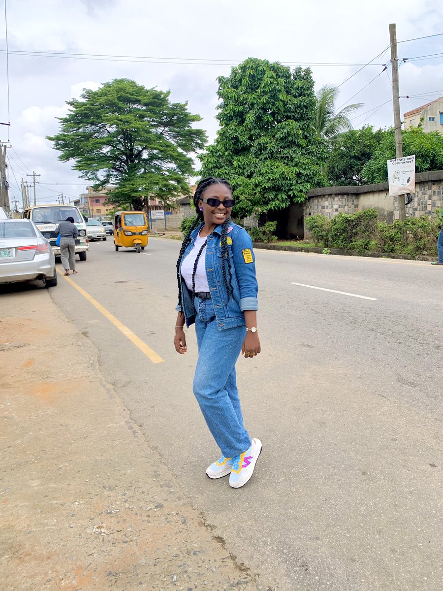 ms_tee_why's tweet photo. Today’s service was good good good and one of the things that stood out for me was “You can’t be a true power house if you’re too loyal to your reputation.”
Have a blessed week ahead ❤️
#Jesubabyforever #happysunday #kingsconnected #sundaypictures https://t.co/JYeqQYGc4K