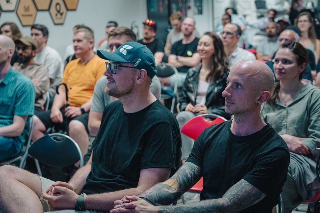 TallinnJS's tweet photo. 🎉🥳😮 @TallinnJS is back!

Thank you for everybody who joined our event this month! https://t.co/HuZUheLAzc