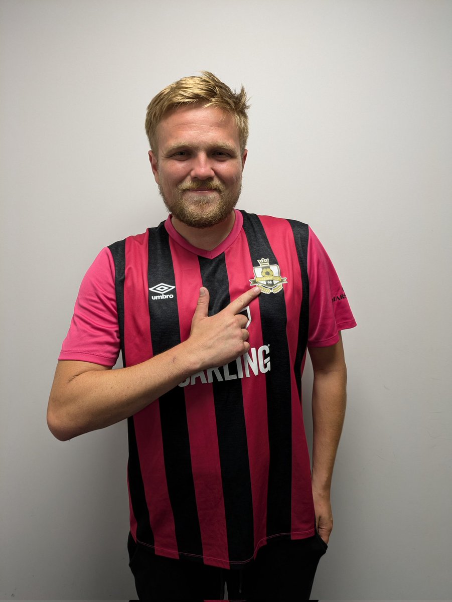 ValeMadrid_FC's tweet photo. 🚨New signings #2,3&amp;4🚨

Three of a kind! 

We are delighted to announce the signings of the brother Louis, Matthew and Cory to the team. Long term targets finally join and because favourites amongst the group. 

💫💫💫 https://t.co/x2qcsTKoWW