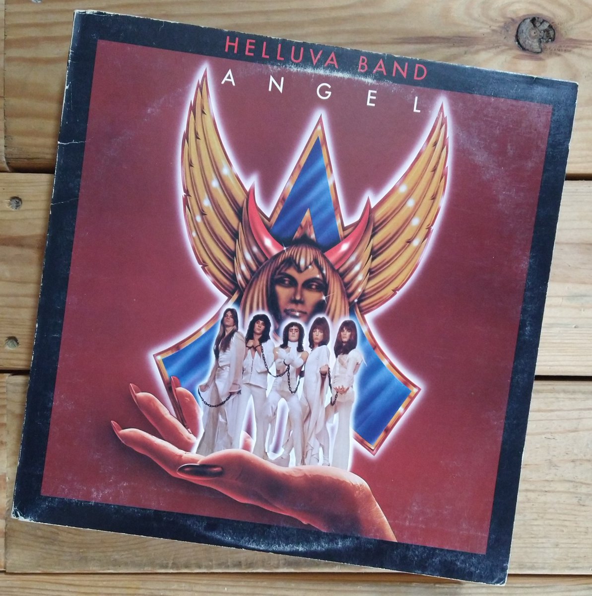 OcoWax's tweet photo. Spinning - #Angel #NowPlaying Happy Birthday #GregGiuffria #vinylcommunity #vinylrecords https://t.co/0Vp5kMHqHO