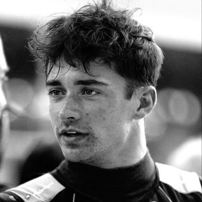 sebasyawn's tweet image. why aaron @str0llz18 is schizo and p3dophilic thread(🧵):