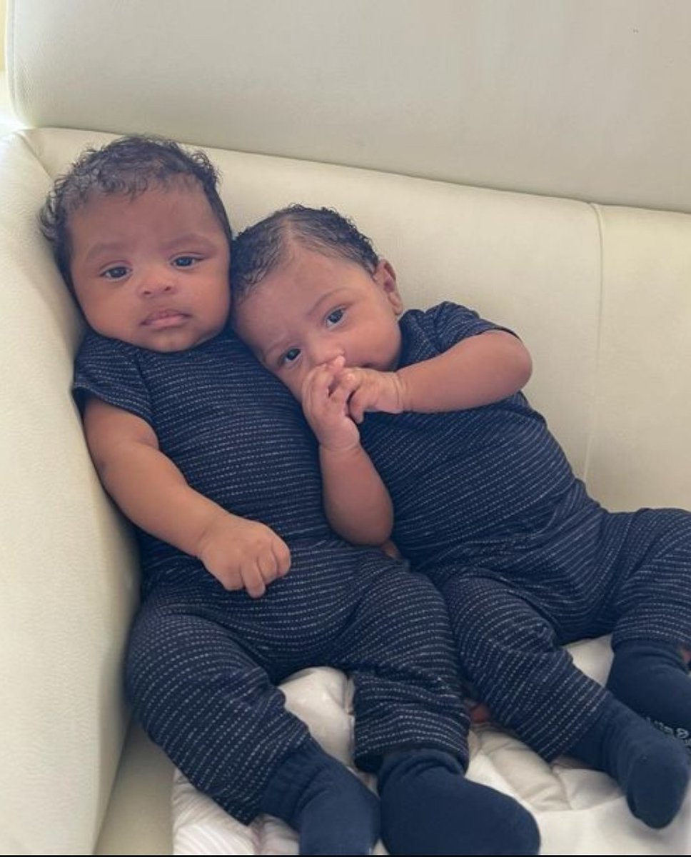 Lilblackbabies's tweet photo. https://t.co/G1tqfrlnWA