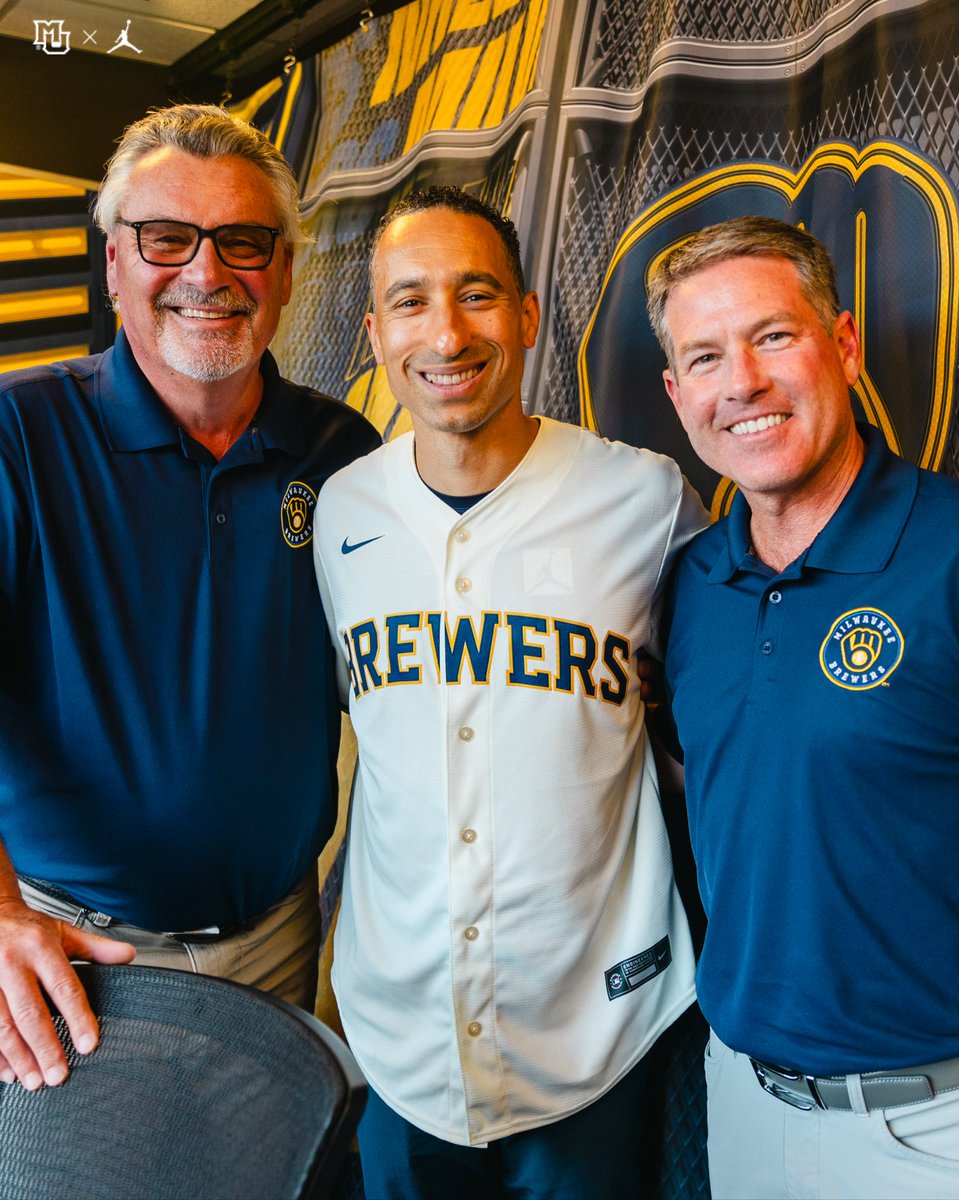 Marquette Basketball (@marquettembb) on Twitter photo Big thank you to the <a href="/Brewers/">Milwaukee Brewers</a> for hosting Marquette Basketball Night yesterday!
#MUBB | #WeAreMarquette Big thank you to the <a href="/Brewers/">Milwaukee Brewers</a> for hosting Marquette Basketball Night yesterday!
#MUBB | #WeAreMarquette