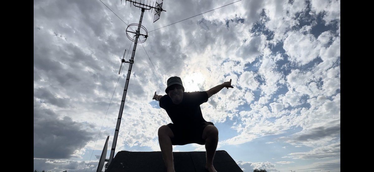 Simon Jaymes (@simonjaymes369) on Twitter photo On the roof tops yesterday with Concrete <a href="/rebelcontrol/">Rebel Control</a> & Daddy Kalbo filming Drum & Bass tune ‘Feel The Heat’. #musicvid #simonjaymes #rebelcontrol #feeltheheat #drumandbass #tune #rooftops #london #creative #collective On the roof tops yesterday with Concrete <a href="/rebelcontrol/">Rebel Control</a> & Daddy Kalbo filming Drum & Bass tune ‘Feel The Heat’. #musicvid #simonjaymes #rebelcontrol #feeltheheat #drumandbass #tune #rooftops #london #creative #collective