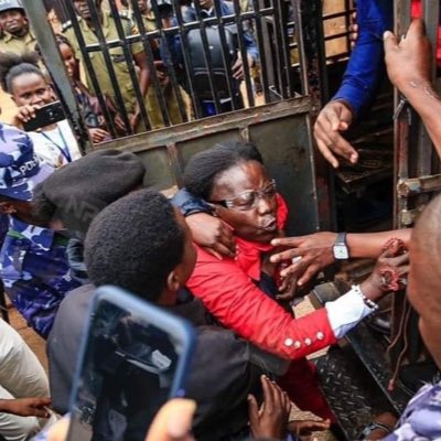 JosephNsubuga15's tweet photo. #NewProfilePic https://t.co/W5CLcY878p
